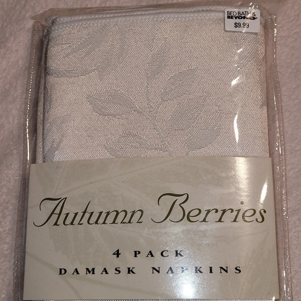 Damask Cotton Fabric Napkins 4-Pack NEW Brownstone‎ Gallery Autumn Berries
